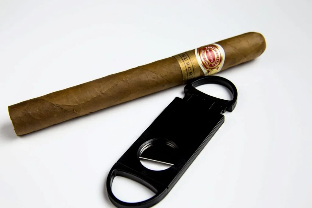 Affordable Cigar Alternatives For Expensive Cigars. 1 Connecticut cigar 1