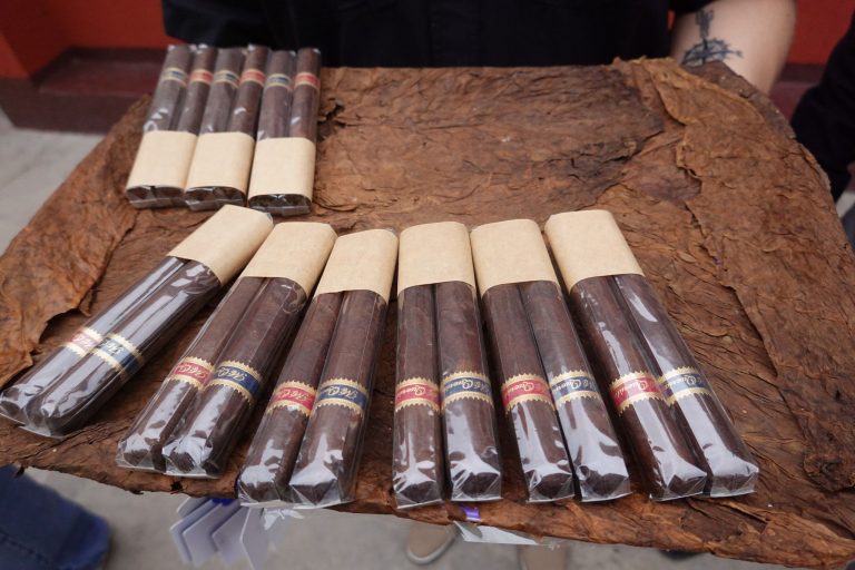 Cigar lounge gallery image 16